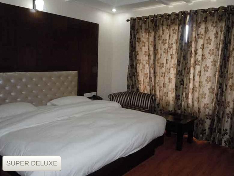 Hotel Basera Mussoorie Esterno foto
