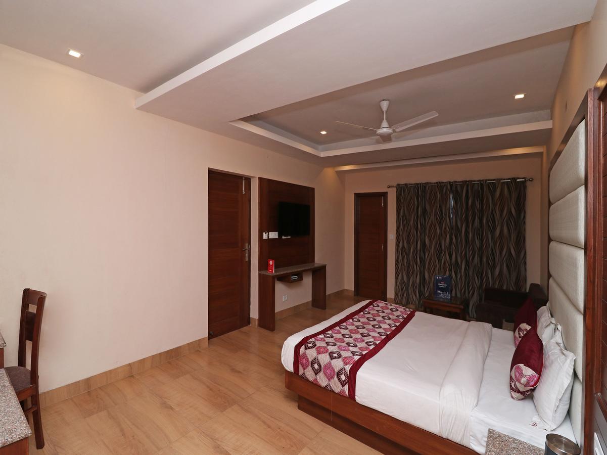 Hotel Basera Mussoorie Esterno foto