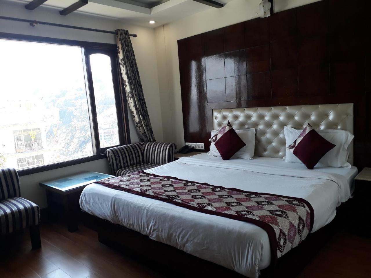 Hotel Basera Mussoorie Esterno foto